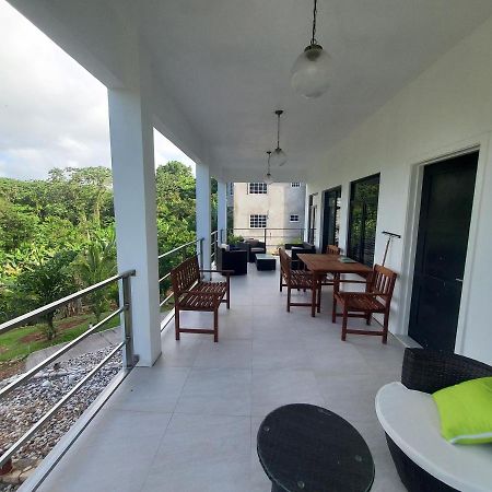 The Willow Apartment Ocho Rios Buitenkant foto