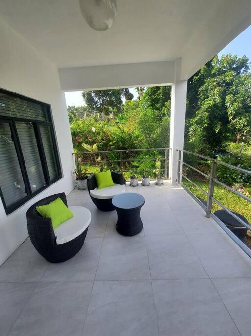 The Willow Apartment Ocho Rios Buitenkant foto